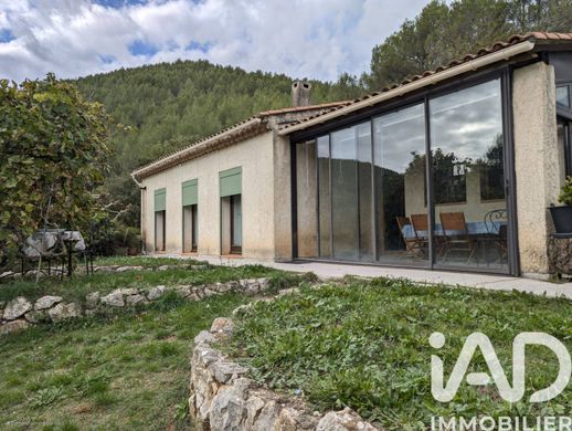 ﻓﻴﻼ ﻓﻲ Saint-Zacharie, Var