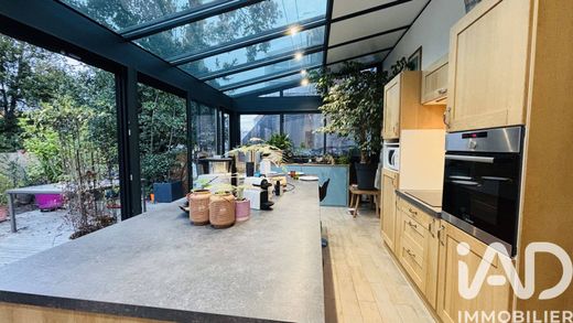 Villa in La Rochelle, Charente-Maritime