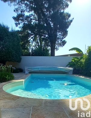 Villa a La Chapelle-sur-Erdre, Loira Atlantica