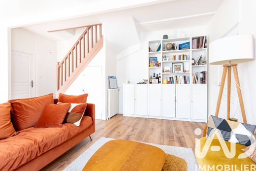 Villa in Colombes, Hauts-de-Seine