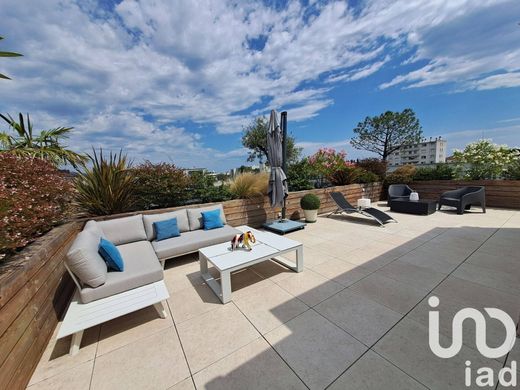 Apartment in Lyon, Rhône