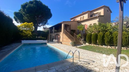 Villa in La Roquette-sur-Siagne, Alpes-Maritimes