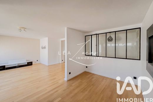 Appartement à Buttes-Chaumont, Villette, Bas Belleville, Paris