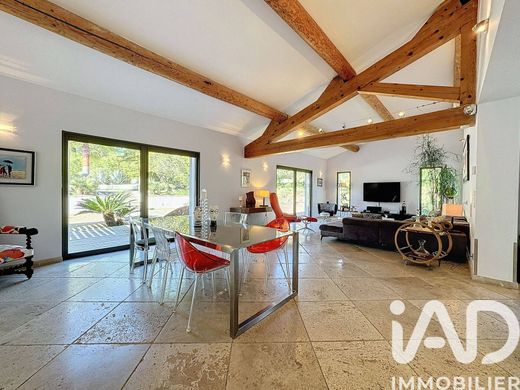 Villa in Grimaud, Var