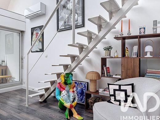 Apartment / Etagenwohnung in Bastille, République, Nation-Alexandre Dumas, Paris