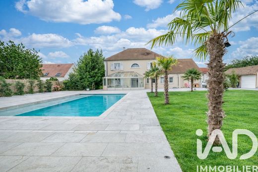 Villa à Villaines-sous-Bois, Val-d'Oise