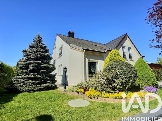 Villa in Hayange, Moselle