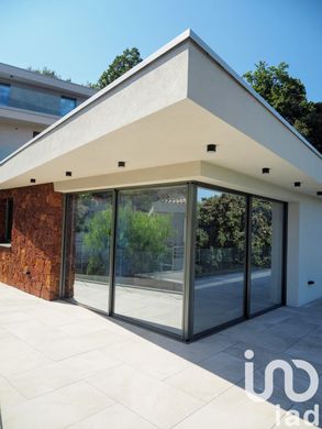 Piso / Apartamento en Les Adrets-de-l'Estérel, Var