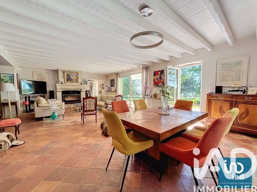 Villa in Saint-Antoine, Gers