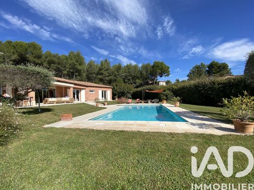 Villa a Eyguières, Bocche del Rodano