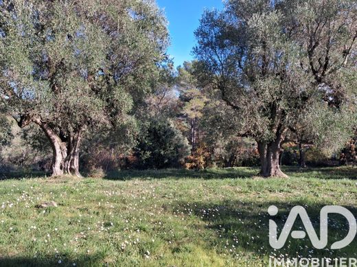 Land in La Roquette-sur-Siagne, Alpes-Maritimes