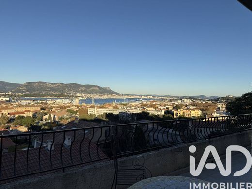 Villa a La Seyne-sur-Mer, Var