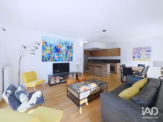 Apartment in Rueil-Malmaison, Hauts-de-Seine