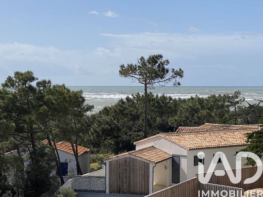 Saint-Georges-d'Oléron, Charente-Maritimeのヴィラ