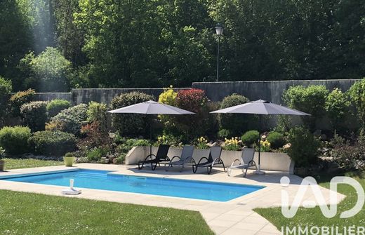 Villa en Menouville, Valle de Oise