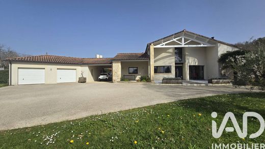 Villa in Prayssac, Lot