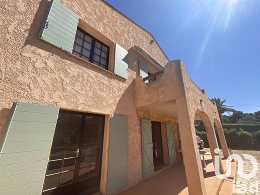 Villa en Six-Fours-les-Plages, Var