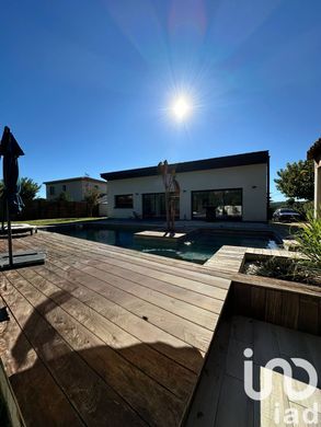 Villa a Montarnaud, Hérault