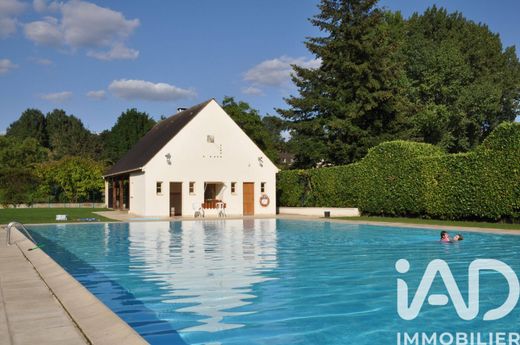 Villa in Crespières, Yvelines