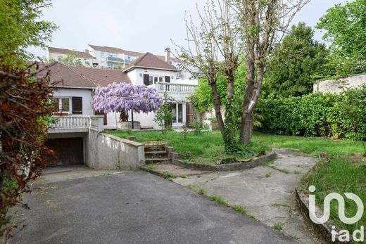 Вилла, Champigny-sur-Marne, Val-de-Marne
