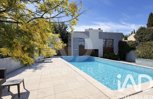 Villa in Nîmes, Gard