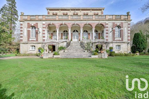 Castle in Val-de-Reuil, Eure