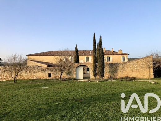 Villa in Saint-Julien, Var