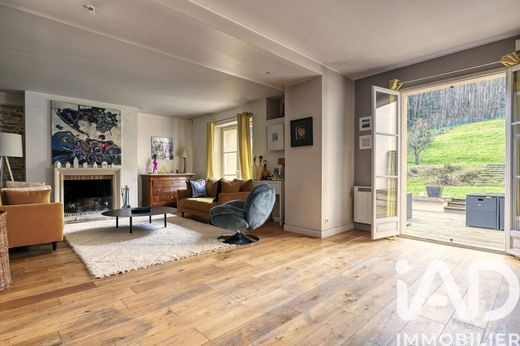 Villa a Jouy-en-Josas, Yvelines