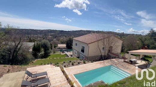 Villa in Saint-Jeannet, Alpes-Maritimes