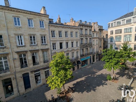 Villa in Bordeaux, Gironde