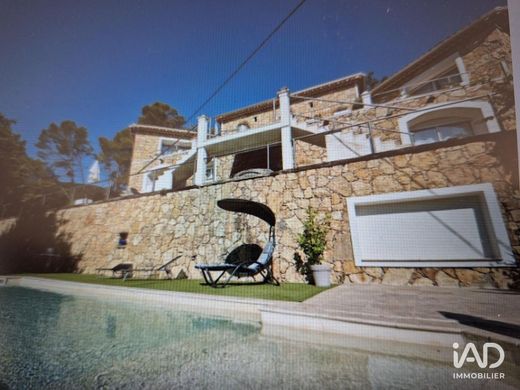 Villa a Le Cannet-des-Maures, Var