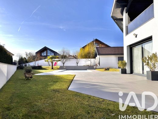 Villa in Chavanod, Haute-Savoie