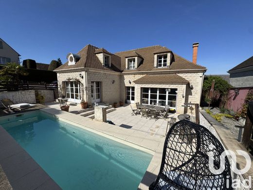 Villa in Orgeval, Yvelines