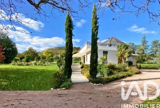 Villa à Gannat, Allier