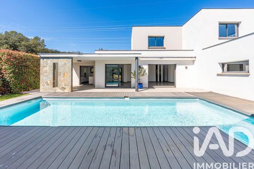 Villa in Saint-Gély-du-Fesc, Hérault