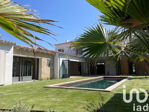 Villa a Saint-Martin-de-Ré, Charente-Maritime