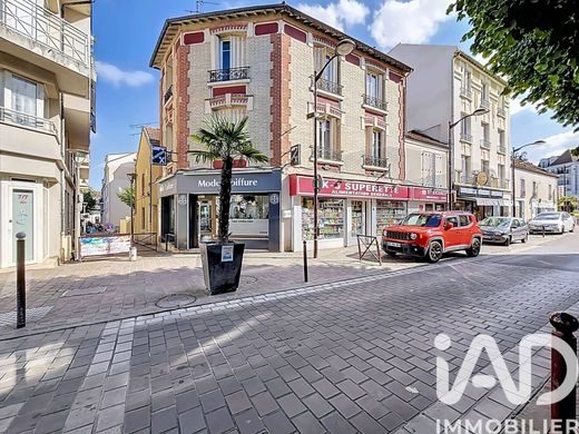 Wohnkomplexe in Villiers-sur-Marne, Val-de-Marne