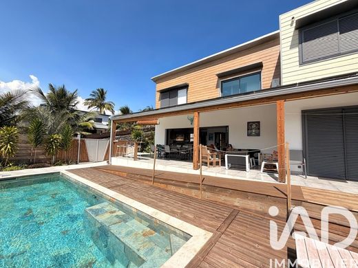 Villa in Saint-Pierre, Réunion