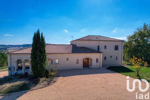 Villa in Sainte-Livrade-sur-Lot, Lot-et-Garonne