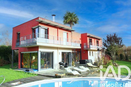 Couilly-Pont-aux-Dames, Seine-et-Marneのヴィラ