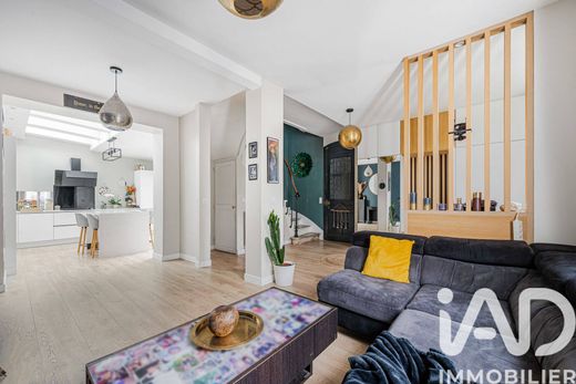 Villa a Bois-Colombes, Hauts-de-Seine