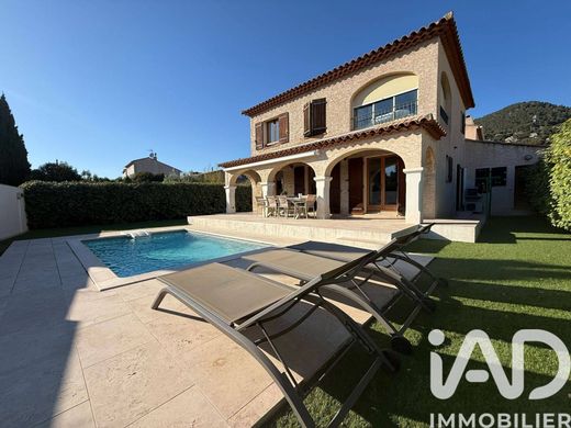 Villa in Carqueiranne, Var