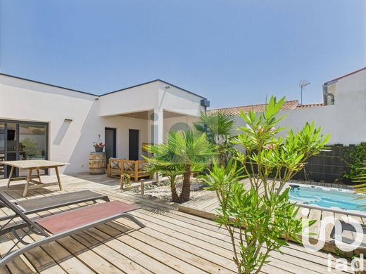 Villa in Angoulins, Charente-Maritime