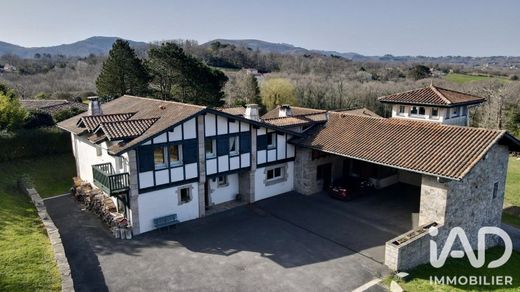 Villa in Urrugne, Pyrénées-Atlantiques
