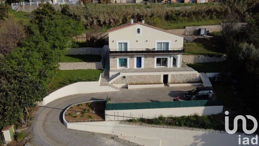 Villa in Saint-Jeannet, Alpes-Maritimes