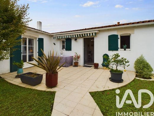 Villa Loix, Charente-Maritime