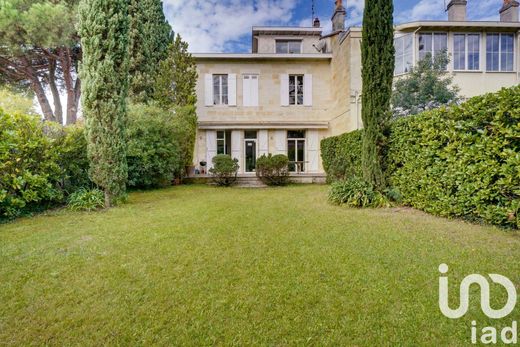 ‏וילה ב  בורדו, Gironde