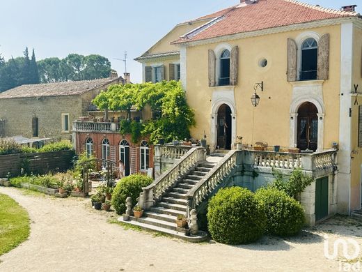 Villa in Entraigues-sur-la-Sorgue, Vaucluse