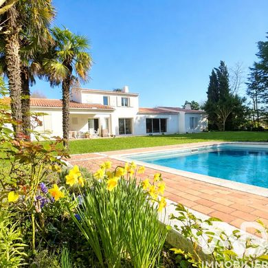 Villa in Marsilly, Charente-Maritime