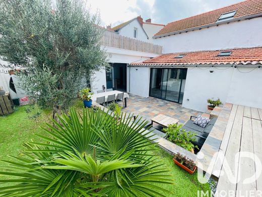 Residential complexes in La Rochelle, Charente-Maritime